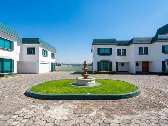 VENTA DE CASA EN VILLAS ROYAL, UNA INVERSION HIPOTECARIA, UBICADA EN TLALPAN, CDMX
