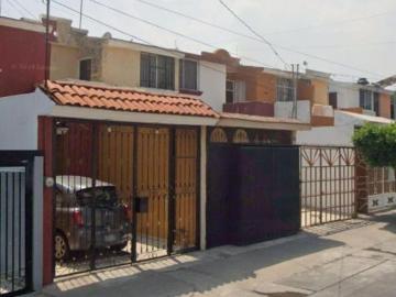 VENTA DE CASA EN VOLCÁN POCHUTLA, HUENTITÁN EL BAJO, 44250 GUADALAJARA, JALISCO