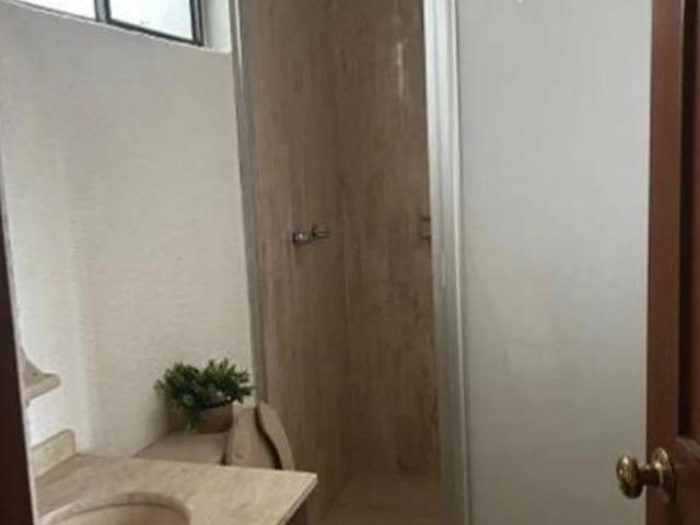 VENTA DE CASA EN ZAMORA DE HIDALGO, MICHOACAN