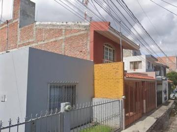 VENTA DE CASA EN ZAMORA MICHOACAN