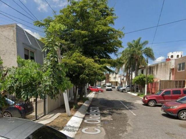 VENTA DE CASA EN ZAPOPAN