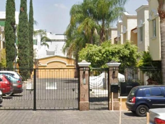 VENTA DE CASA EN ZAPOPAN COL JARDINES DEL VALLE