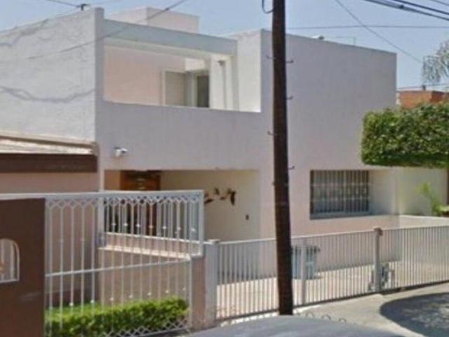 VENTA DE CASA EN ZAPOPAN JALISCO ARBOLEDAS PEZ AUSTRAL
