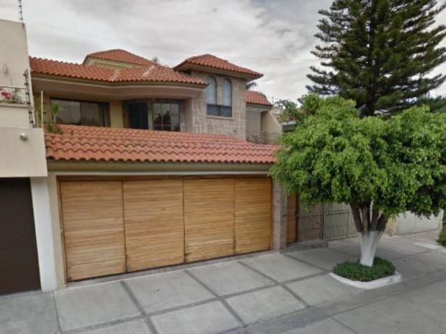 VENTA DE CASA EN ZAPOPAN JALISCO JARDINES VALLARTA NOVELISTAS
