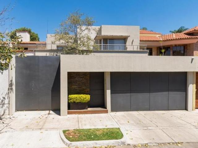 VENTA DE CASA EN ZAPOPAN JALISCO MEXICO