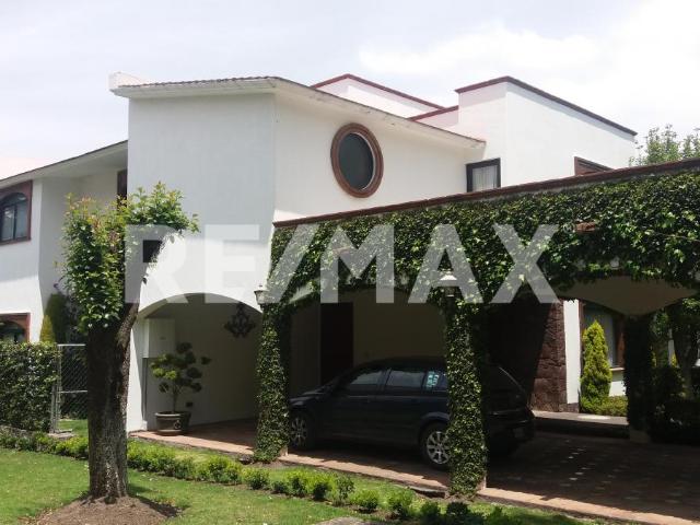 VENTA DE CASA EN ZINACANTEPEC EN HACIENDA SAN JOSÉ BARBABOSA