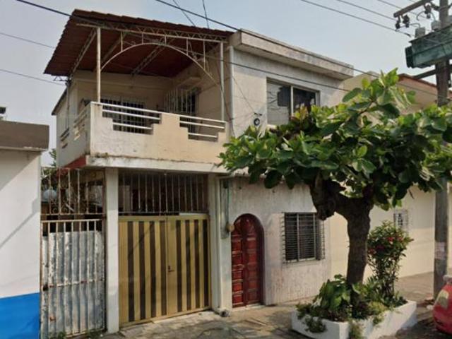 VENTA DE CASA EN ZONA CENTRO, VERACRUZ