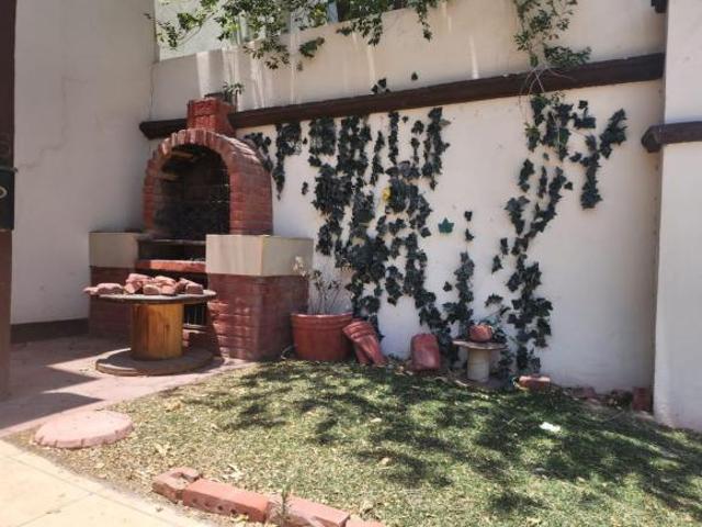 VENTA DE CASA FRACCIONAMIENTO SAN PEDRO ATRAS DE LA CITE
