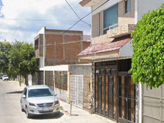 VENTA DE CASA GUANAJUATO LEON DE LOS ALDAMA VILLA MAGNA