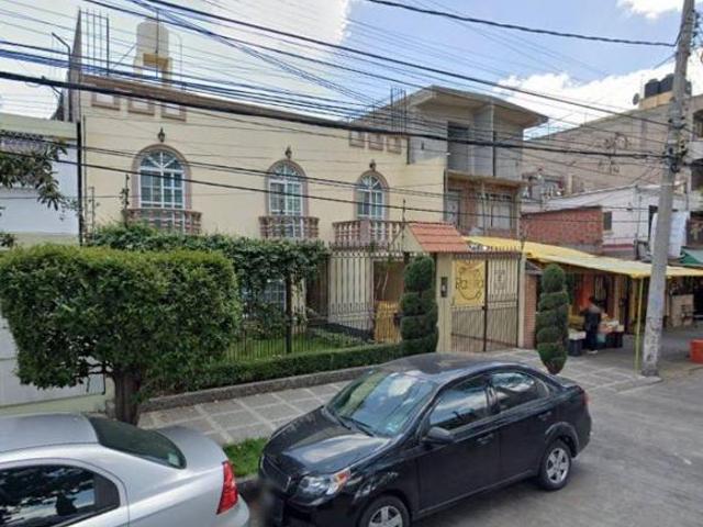 VENTA DE CASA GENARO GARCIA JARDIN BALBUENA