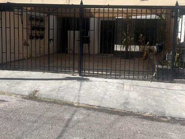 VENTA DE CASA HABITACION EN COL COLINAS DEL VALLE