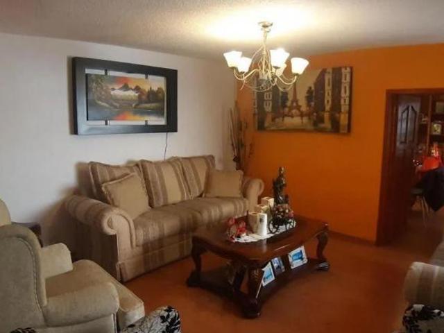 VENTA DE CASA HABITACIONAL EN LOMAS DE SAN LORENZO, IZTAPALAPA