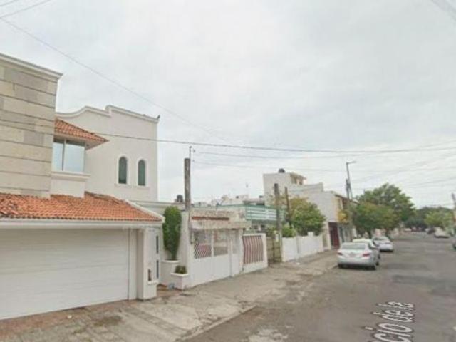 VENTA DE CASA IGNACIO DE LA LLAVE SALVADOR DIAZ MIRON VERACRUZ