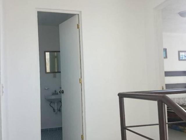 VENTA DE CASA PARA DECANSAR CON ALBERCA Y JARDÍN