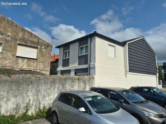 VENTA DE CASA PAREADA REFORMADA INTEGRAMENTE EN PEÑACASTILLO