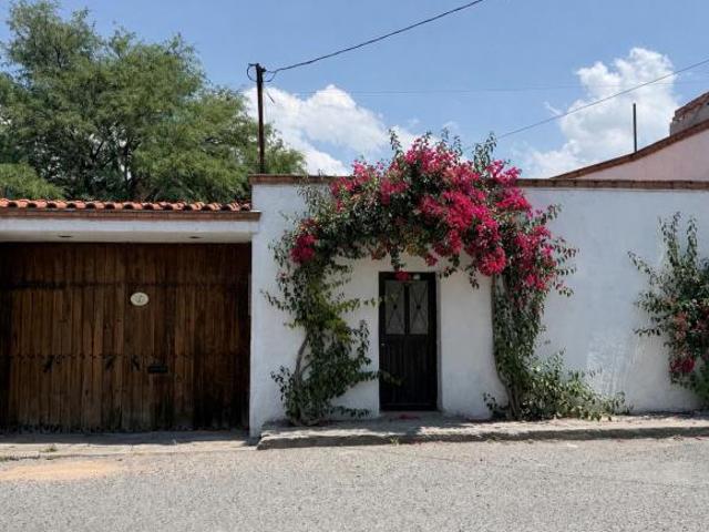 VENTA DE CASA RUSTICO MEXICANO EN SAN PEDRO AHUACATLÁN, SJR