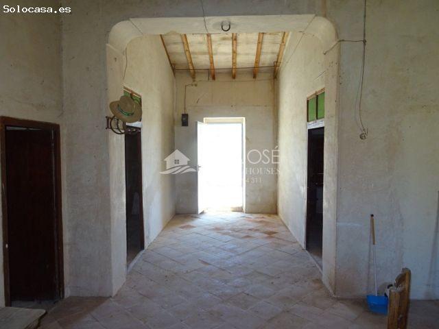 VENTA DE CASA RÚSTICA EN TORRE DEL RICO, JUMILLA, JUNTO A PARQUE CENTRAL