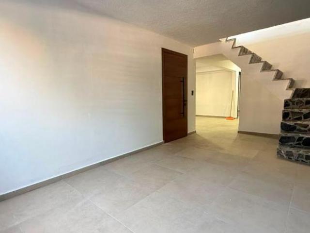 VENTA DE CASA REMODELADA EN BENITO JUAREZ, GUADALAJARA JALISCO