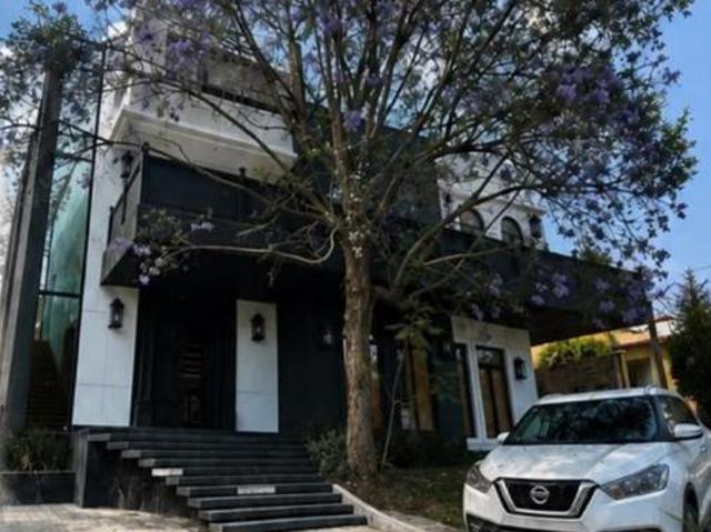 VENTA DE CASA RESIDENCIA DE LUJO EN FRACCIONAMIENTO GRAN RESERVA EN IXTAPAN DE LA SAL