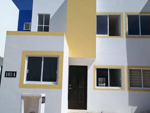 VENTA DE CASA RESIDENCIAL RANCHO SANTA CLARA