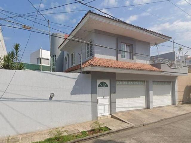 VENTA DE CASA SAUCES MIRAFLORES URUPAN MICHOACAN