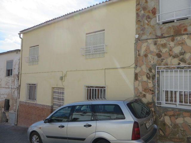 VENTA DE CASA SIN POSESIÓN EN HUELMA JAÉN