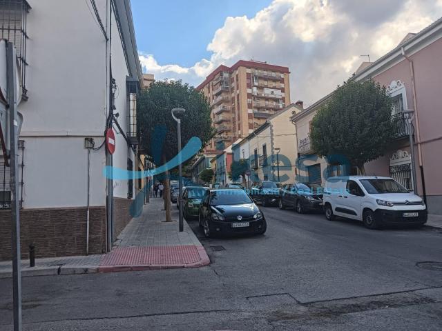 VENTA DE CASA SIN POSESIÓN EN JAÉN. ACTIVO INMOBILIARIO SIN POSESIÓN / ALQUILADO / NO SE PUEDE VISITAR