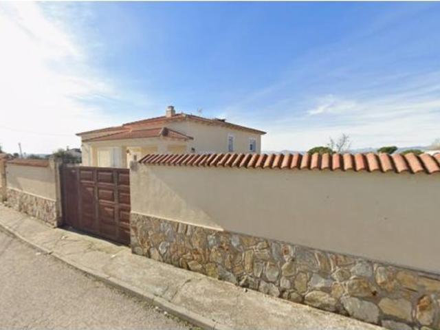 VENTA DE CASA SIN POSESIÓN EN MENTRIDA TOLEDO