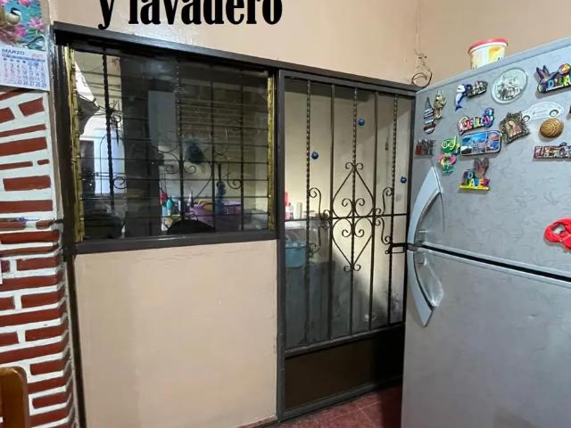 Casa en Venta con Local Comercial y Excelente Ubicación en Carretera Principal Zacatepec Morelos