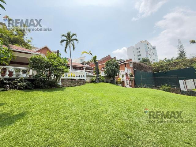 Venta de casa sola, Col. La Pradera, Cuernavaca. Clave 2740
