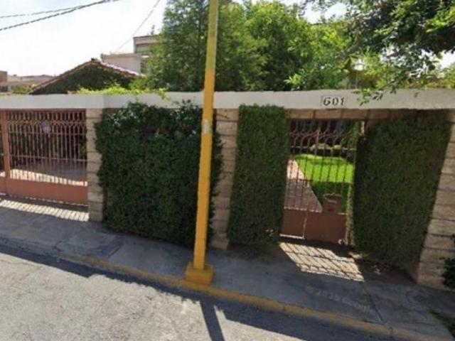 VENTA DE CASA UBICADA EN LATINOAMERICANA 1RA AMPLIACIÓN, SALTILLO, COAHUILA