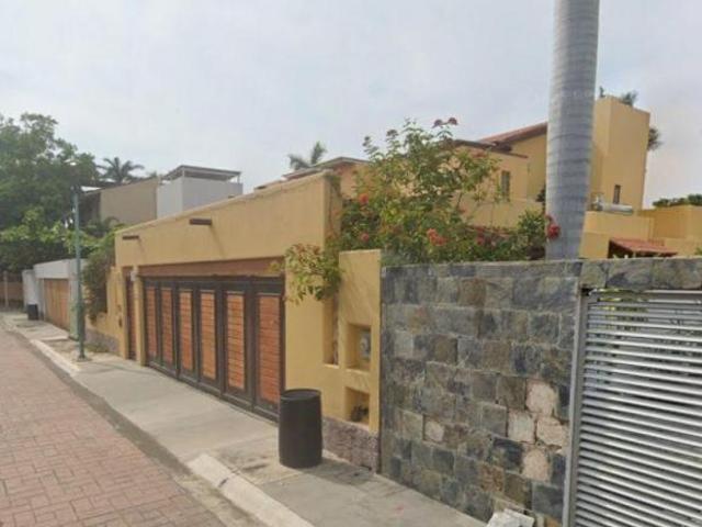 VENTA DE CASA ZENZONTLE IXTAPA ZIHUATANEJO