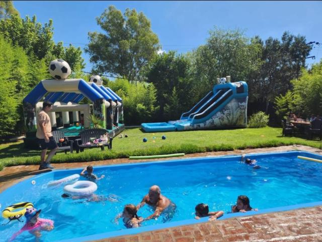Venta de Casa 4 ambientes en San Vicente Alejandro Korn