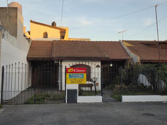 Venta de Casa 4 ambientes en Tres De Febrero Villa Bosch