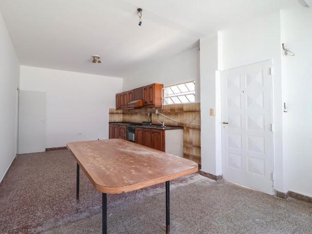 Venta de Casa 4 ambientes en Morón El Palomar
