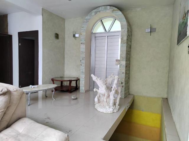 VENTA DE CASA 4 RECAMARAS Y ALBERCA EN ANTON LIZARDO