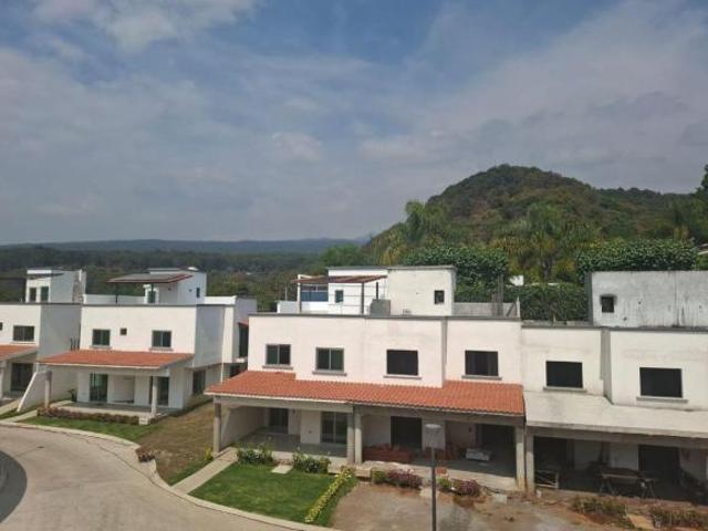 Casas nuevas con alberca en Cuernavaca