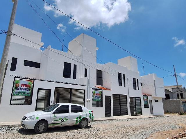 VENTA DE CASAS EN COL.ROJO GOMEZ