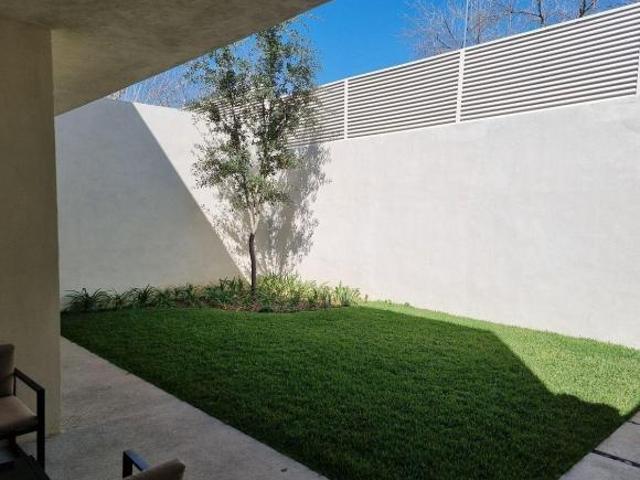Venta de Casas Nuevas en Carretera Nacional