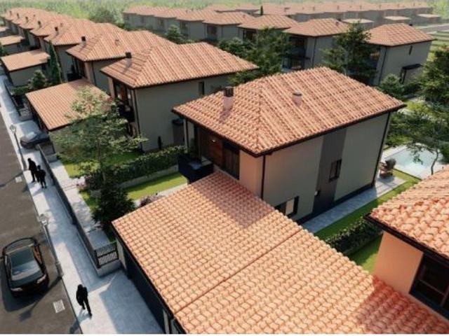 Venta de chalet de obra nueva en Doñinos