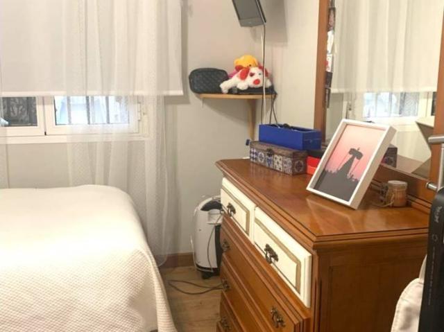 Venta de Chalet Independiente y negocio comercial en Casabermeja