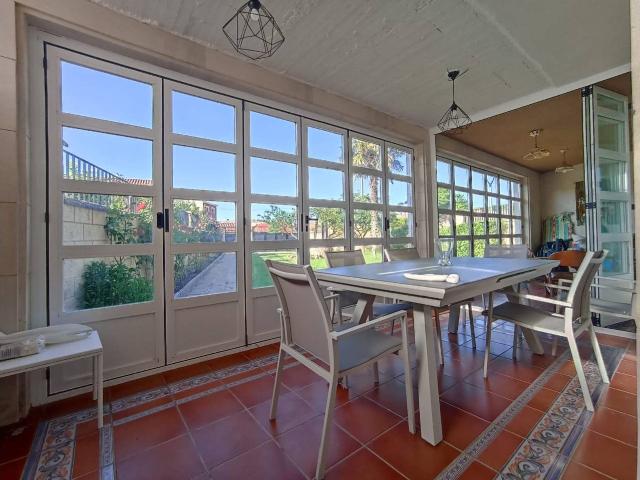 Venta de chalet individual en Cogollos