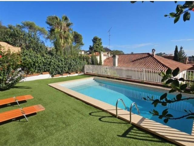 Venta de chalet unifamiliar en Barcelona Capital