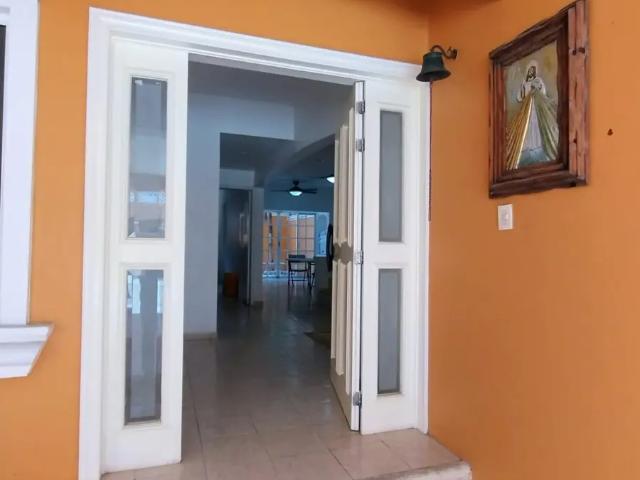 Venta de Comodidad, Una Hermosa Residencia Coral Riviera Cancun