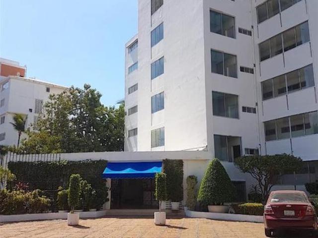 Venta de depa con vista a la Costera Miguel Alemán, Acapulco…Clave 3849