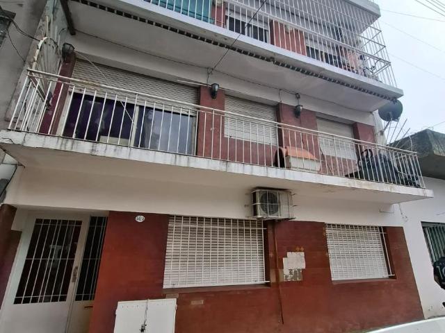 Venta de Departamento 3 ambientes en Tres De Febrero Santos Lugares