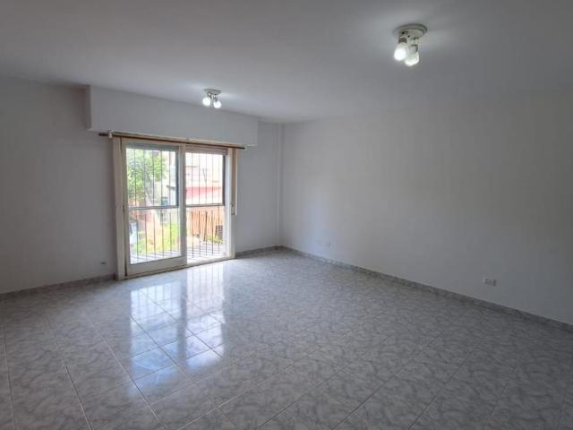 Venta de Departamento 1 ambiente en Tres De Febrero Santos Lugares
