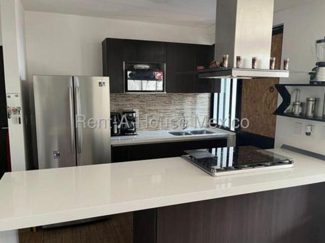 Venta de departamento 72m2, en el Res. Toreo, 3H,2B,2E. En San Lorenzo de Tlaltenango. 26 2809ACN