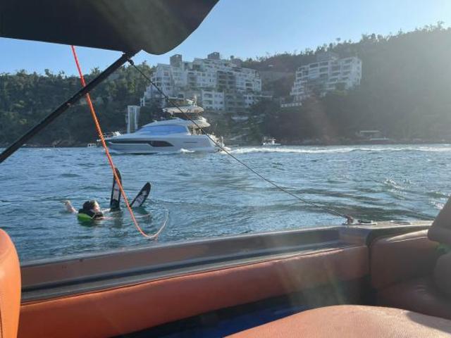 VENTA DE DEPARTAMENTO CON MARINA PRIVADA PARA EMBARCACIONES