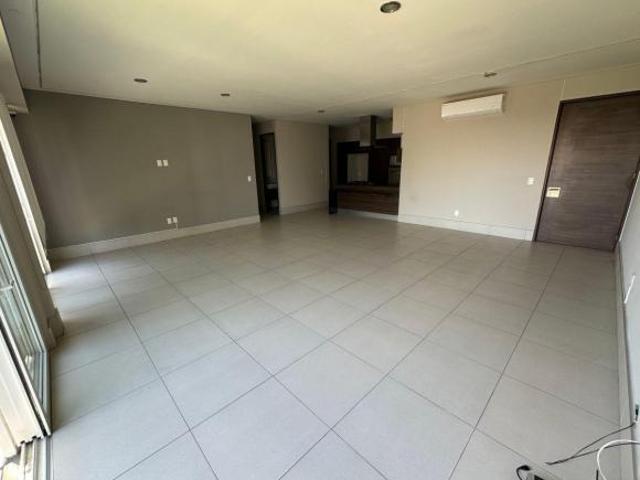 Venta de departamento cercano a Andares